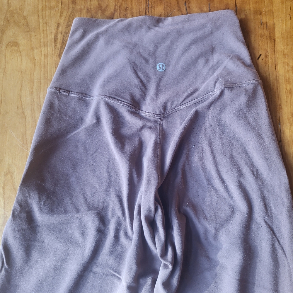 Lululemon Brown High-Waisted Leggings